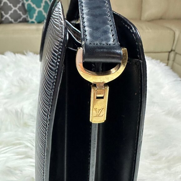 Authentic Louis Vuitton Capuchin Epi Noir Leather Crossbody - Picture 9 of 16